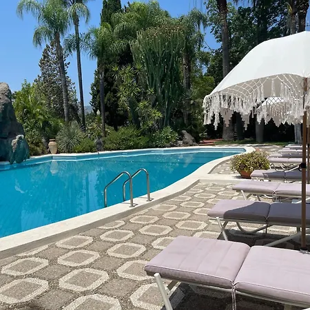 Bed & Breakfast La Giardini Naxos