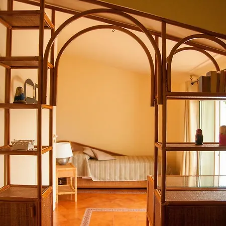 Bed & Breakfast La Giardini Naxos