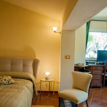 La 4* Giardini-Naxos