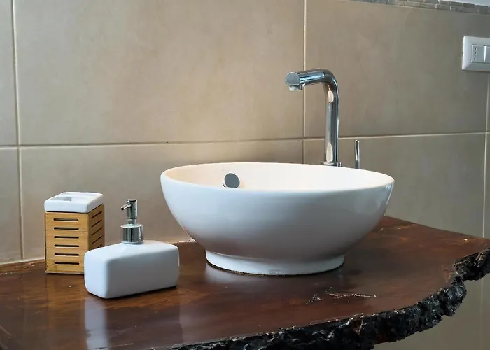 La Bed & Breakfast 4*