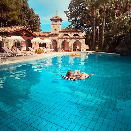 La 3* Giardini Naxos