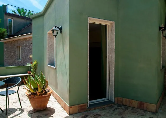 La 4* Giardini-Naxos