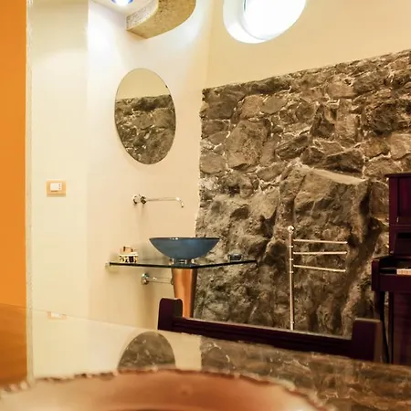 La Отель типа 